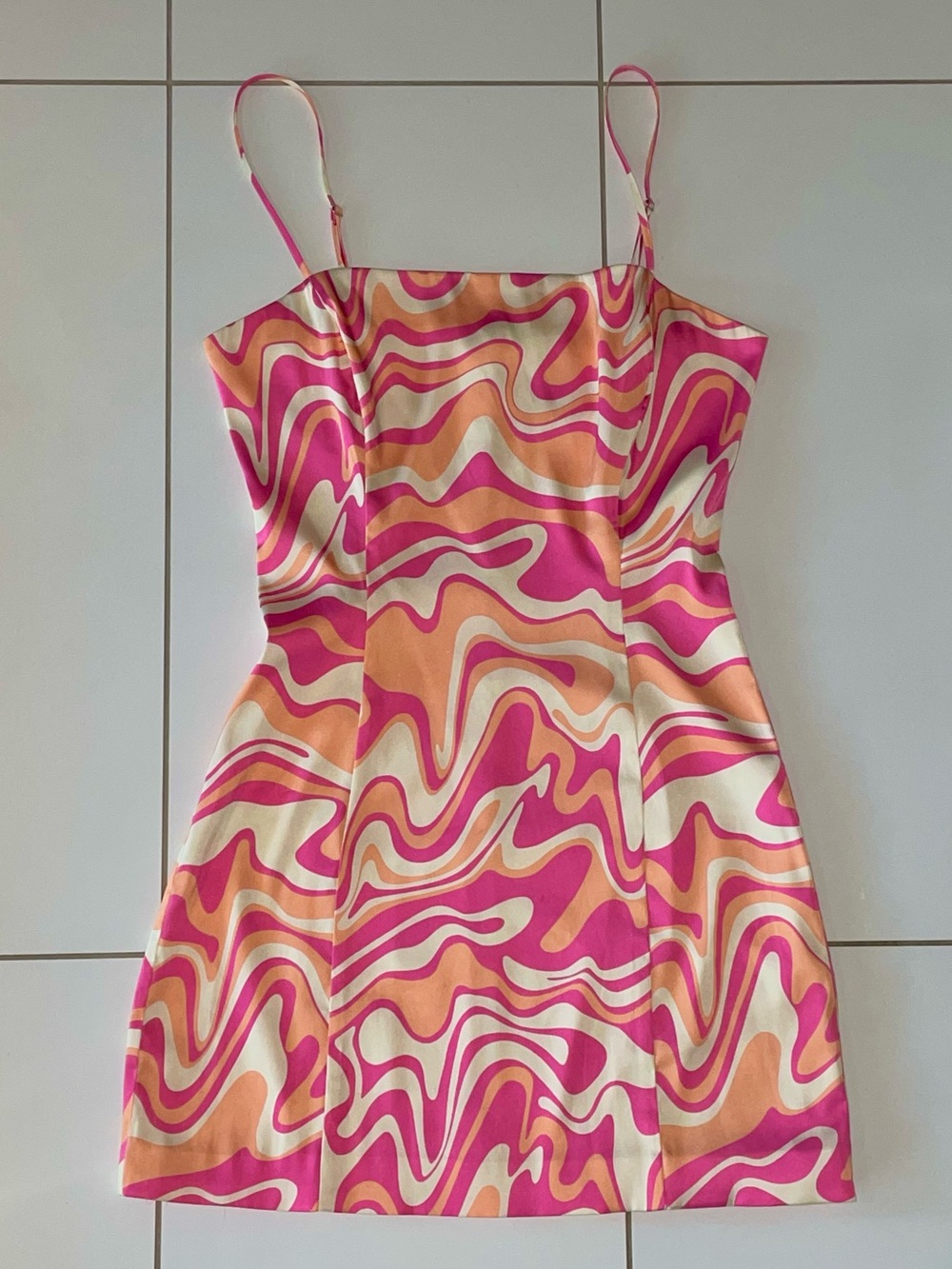 Aritizia Sun-Deh Psychedlic Pink & Orange Satin Mini Dress
